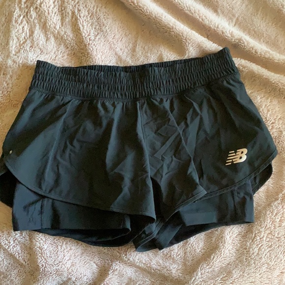 New Balance Shorts - Size S - Picture 1 of 3